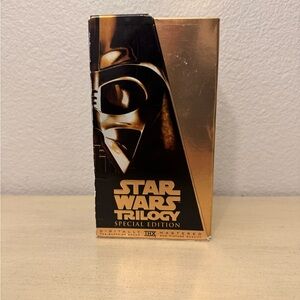 Star Wars Trilogy Special Edition VHS Box Set - Gold & Black